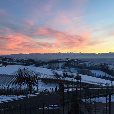 Appartamento Nelle Langhe Novello Exterior foto